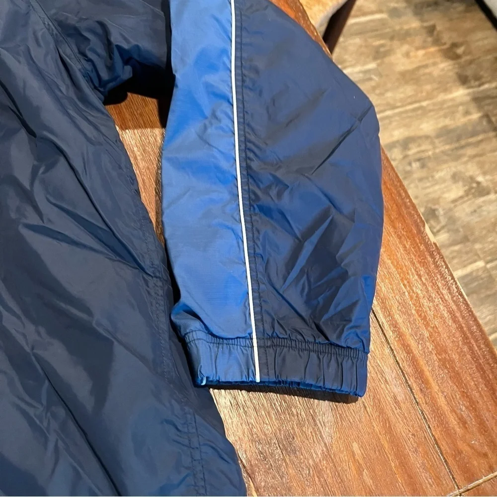 Sold - Picture 3 of 10